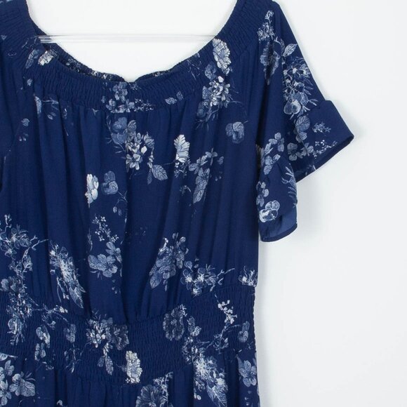 City Chic Womens Floral Off The Shoulder Smocked Maxi Dress Size S/16 Boho - Picture 2 of 10